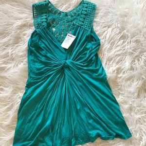 Brand new turquoise tank from Buckle